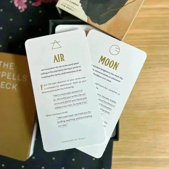 The Spells Deck oracle cards witchcraft magick book deck - Picture 3 of 5